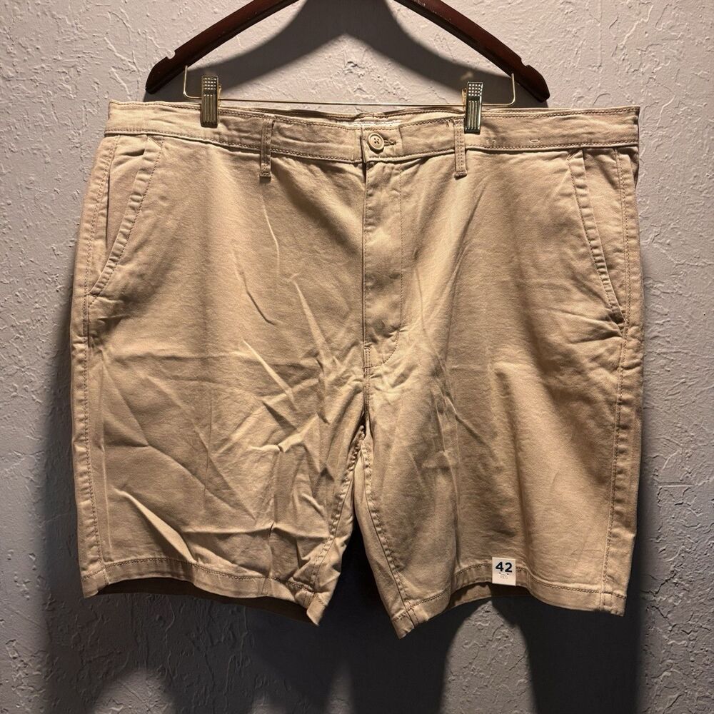 Arizona Jean Co Men's Beige Chino Shorts Classic Fit Stretch Flex Zip Pockets